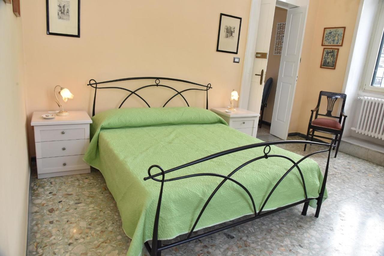 Rosaria Suite & Rooms Lecce Esterno foto