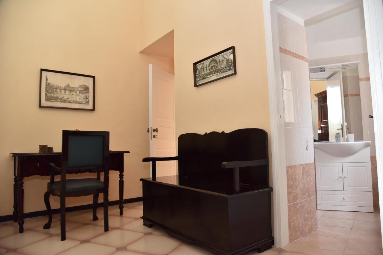 Rosaria Suite & Rooms Lecce Esterno foto