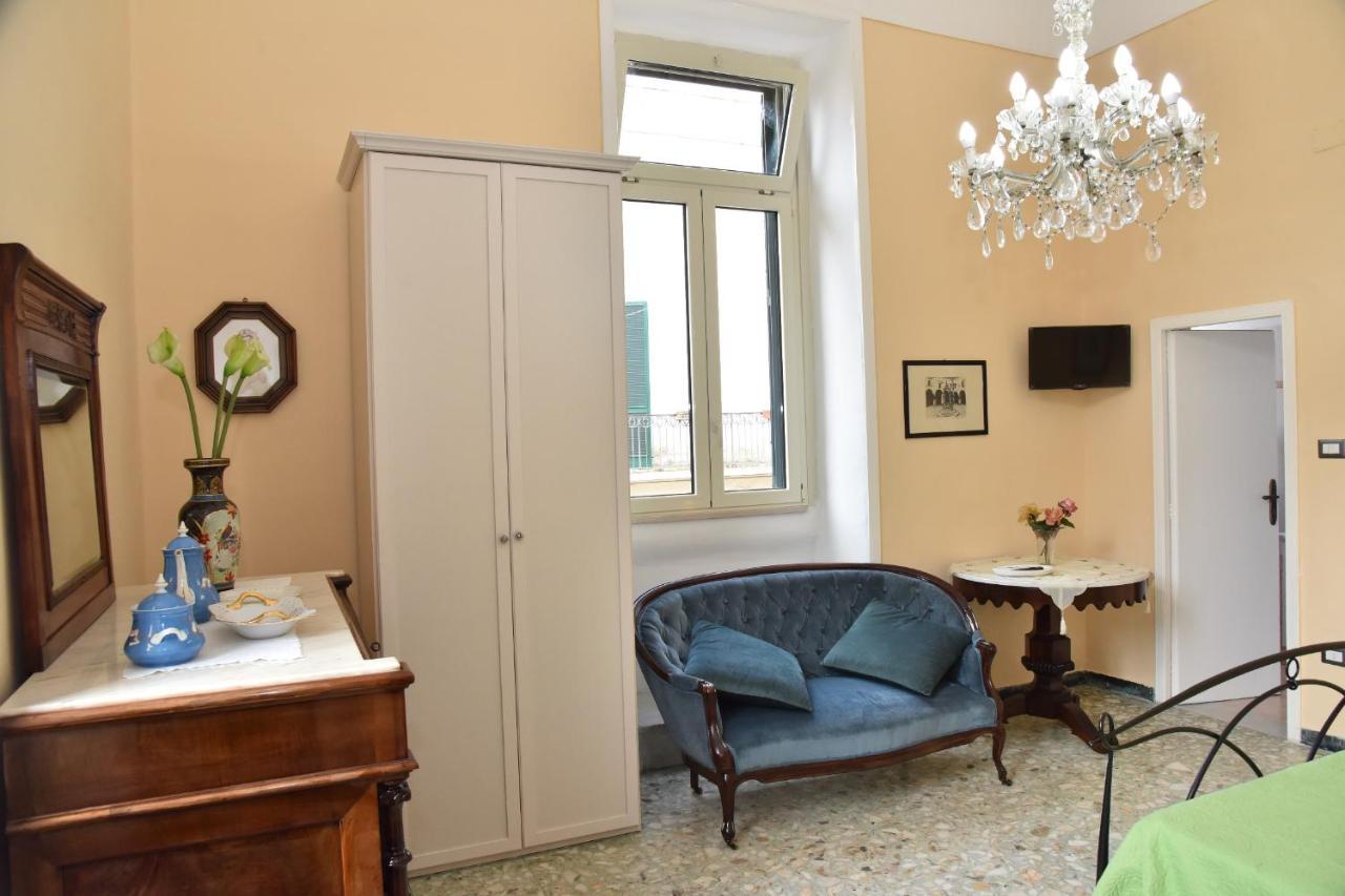 Rosaria Suite & Rooms Lecce Esterno foto