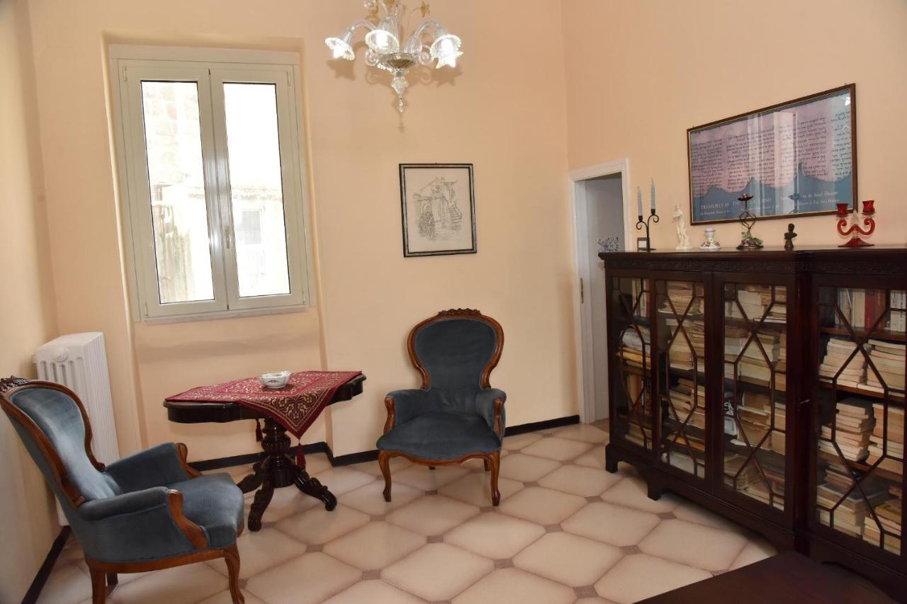 Rosaria Suite & Rooms Lecce Esterno foto