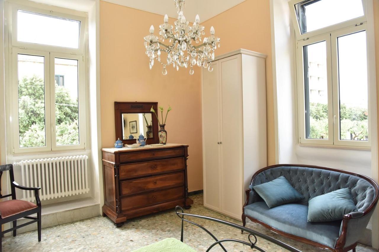 Rosaria Suite & Rooms Lecce Esterno foto